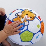 Fisher Price Shakira First Steps Collection Move ’n Groove Soccer Ball