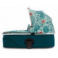 Mamas & Papas Urbo 2 Bassinet in Donna Wilson Special Edition